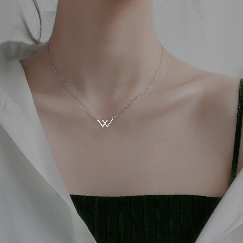 Vòng cổ sang trọng nhẹ nhàng thời trang mới bằng bạc nguyên chất