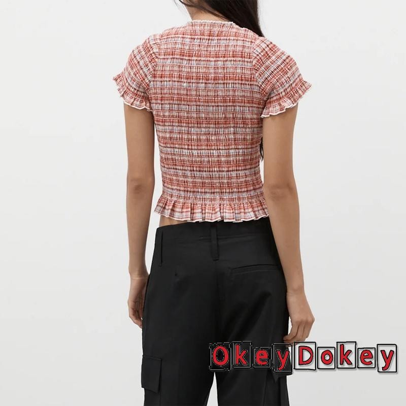 Áo sơ mi kẻ sọc ôm dáng, cổ ngắn tay crop ruffle, phù hợp dạo phố mùa hè