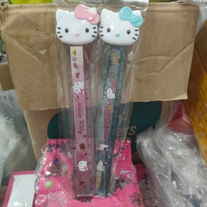 Thước nhựa Kitty lớn, 15cm, lý tưởng để đo độ dài chính xác.