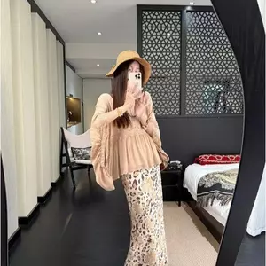 Màu Cà Phê Satin Da Báo Váy Nửa Chiều Dài Drap Phiên Bản Eo Cao Mùa Hè Hàng Ngày Tính Khí Đáy