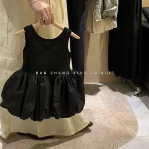 Quần áo trẻ em Hàn Quốc Bé gái (90-130) Đầm dây màu đen nhỏ thời trang phong cách Hàn Quốc