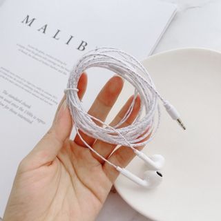 Tai nghe màn hình trong tai có dây 3,5 mm Cáp dài 2M / 3M Nút tai Bass phát trực tiếp Tai nghe ghi âm chơi game màu đen trắng Hàng có sẵn