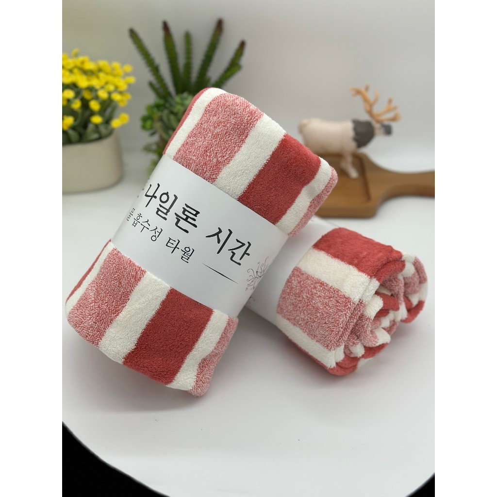 Combo 5 Khăn Mặt Lông Cừu Mềm Nhẹ – Thấm Hút Tốt,Đa dạng Họa tiết 30x50cm