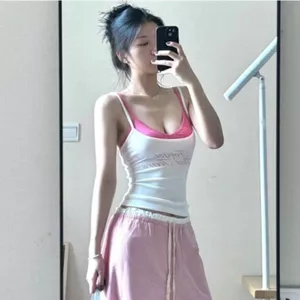 Thiết kế Mỹ Cảm giác mặc nhiều lớp Áo Vest màu tương phản Bộ đồ hai mảnh Nữ Hot Girl In chữ không tay Slim-fit Sli