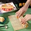 PlumHOUSE DIY Tre Sushi Maker Cán Thảm Dụng Cụ Sushi Con Lăn Cơm Tiện Ích Nhà Bếp Máy Làm Tay Thực Phẩm Cơm Cuộn Khuôn Phụ Kiện Nấu Ăn VN
