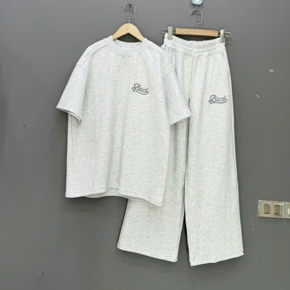 Sét bộ đồ nữ dáng dài da cá in ngựa màu xám đậm +phối áo phông xám đậm form rộng unisex chất mát