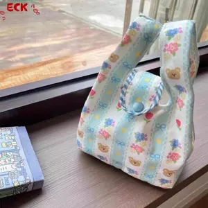 ECK Gấu Dễ Thương In Hoa Túi Cầm Tay Di Động Dung Tích Lớn Đồ lặt vặt Văn Phòng Túi Đeo Tay Túi Ăn Trưa HOT