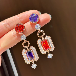 Hàn Quốc Phong Cách Mới Zircon Nhẹ Tính Khí Sang Trọng Bông Tai Tinh Tế Bán Buôn