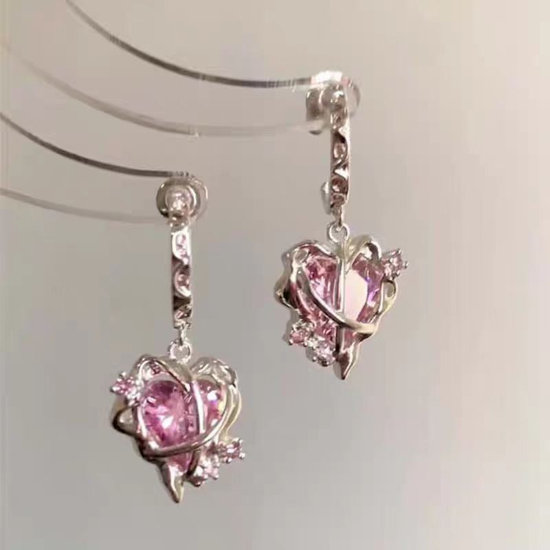 Bông tai Zircon hình trái tim hồng mới