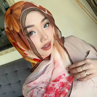 Khăn Georgette Mỏng In Hoa Cho Mùa Hè - Chất Liệu Lụa, Phong Cách Thời Trang Thanhh lịch