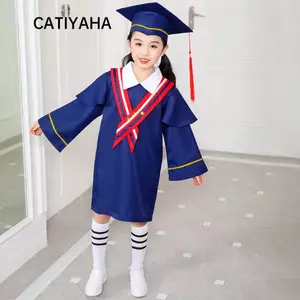 CATIYAHA 2 Cái / bộ Bộ áo choàng tốt nghiệp cho trẻ em, có mũ tua rua chúc mừng Đồng phục đi học trẻ em tốt nghiệp, Mũ cối rộng Danh dự Áo choàng tốt nghiệp mẫu giáo