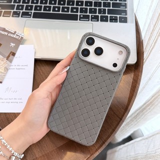 Màu Trơn Tản Nhiệt BV Họa Tiết Dệt Silicon Mềm Ốp Lưng Điện Thoại iPhone 17Promax 17Air 16Promax 16Plus 12 13 14 15 Pro Max 11 Chống Sốc Nam Nữ Vỏ Di Động