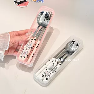 Bộ Đồ Ăn Di Động Bộ Ba Mảnh Thép Không Gỉ Đũa Thìa Nĩa Bộ Học Sinh Hộp Bảo Quản Dễ Thương Giá Trị Cao 6.12