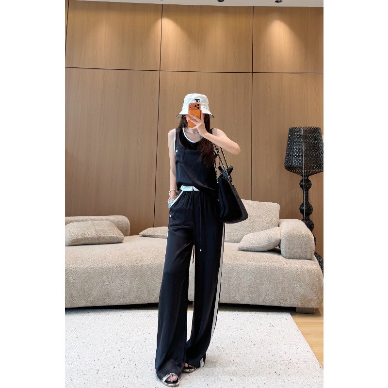 Bộ đồ nữ mới có áo sơ mi và quần lụa Twill có ve áo