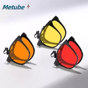METUBE Clip On Kính râm, Kính râm chống ánh sáng xanh siêu nhẹ Flip Up, Kính trò chơi cạnh tranh có thể gập lại phân cực chống chói di động để chơi game lái xe ban đêm