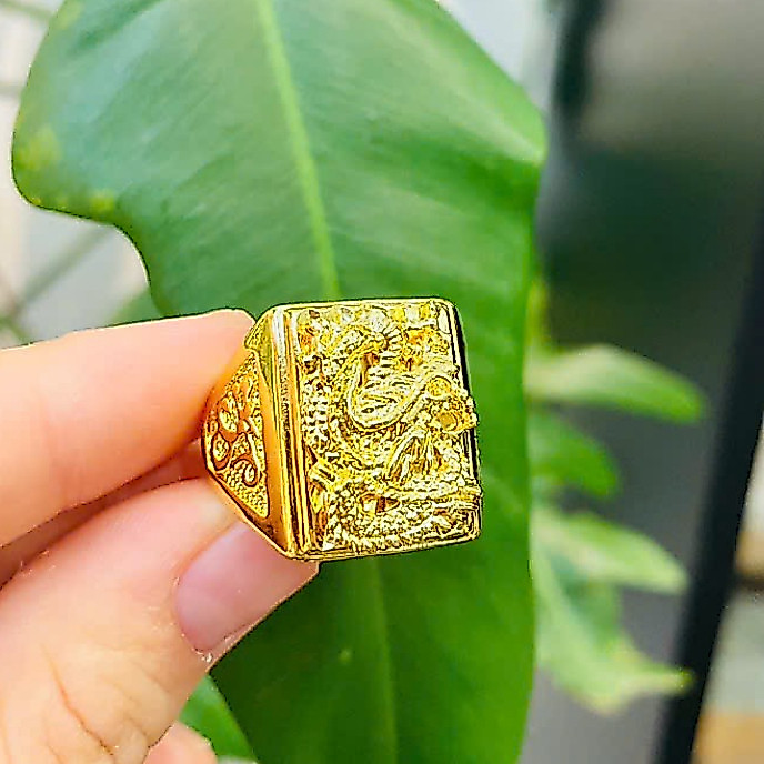 Nhẫn Nam Chạm Rồng Mạ Vàng Cao Cấp – Nhẫn Rồng Phong Thủy Bản To Sang Trọng