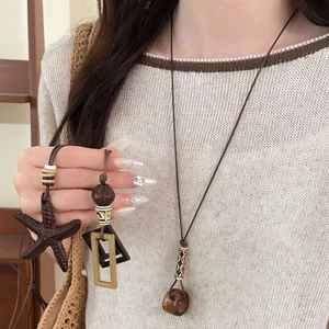 2026 Phong Cách Mới Niche Cao Cấp Xương Đòn Vòng Cổ Bằng Gỗ Sao Biển Mặt Dây Chuyền Vòng Cổ Nữ