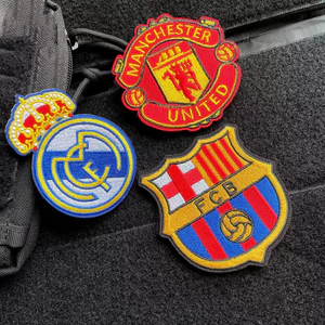 Velcro Đội Bóng Đá Câu Lạc Bộ Logo Ký Barcelona Băng Tay Real Madrid Miếng Dán Ngực Manchester United Velcro Huy Hiệu Nam Nữ