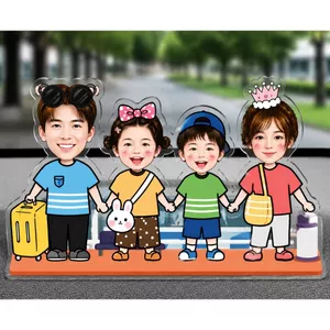 Standee Lắc Đầu Gia Đình 3 người in theo yêu cầu Để Bàn Trang Trí, ghép mặt theo yêu cầu