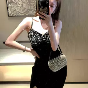 Đầm ngắn bé gái mùa hè Váy nhỏ màu đen ôm vừa vặn Váy ôm eo hẹp Pure Desire Hot Girl Tiệc dự tiệc Ánh sáng Lux