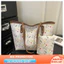 {READY STOCK} Phong Cách Mới In Hình Mùa Hè Dung Tích Lớn Đi Lại Sang Trọng Túi Đeo Vai Thời Trang Nữ