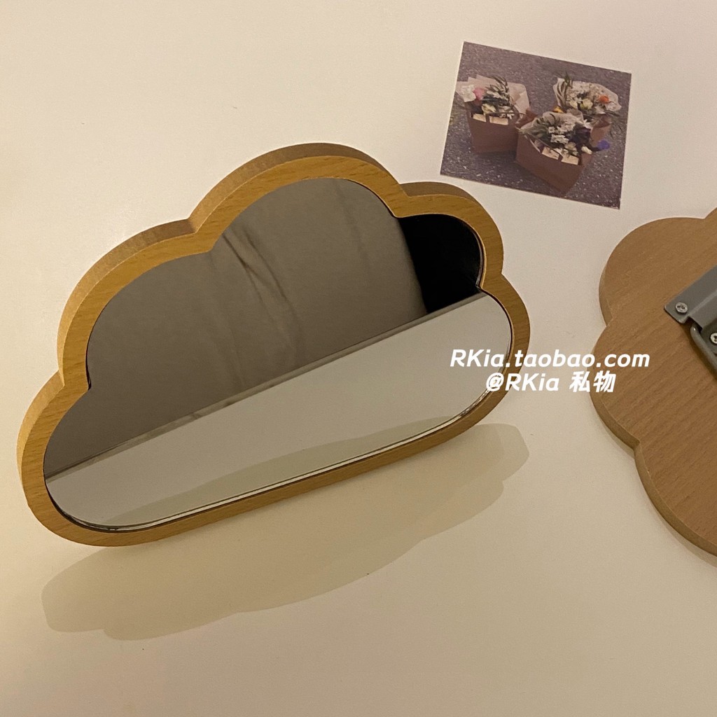 R RKia Cloud Gương Trang Điểm Máy Tính Để Bàn ins Phong Cách Hàn Quốc Sáng Tạo ~ Có Thể Gập Lại Có Chân Đế Gương Trang Điểm Để Bàn Bằng Gỗ Dễ Thương