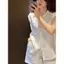 Tiền cũ Phong cách tiền cũ Vải lanh Cotton 2 chiếc Bộ đồ chống nắng màu trắng Áo sơ mi rộng + Quần short ống rộng Bộ thoáng khí đi lại