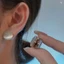 Bông tai cá tính từ tính dành cho nam giới - Thiết kế phù hợp cho váy đi chơi