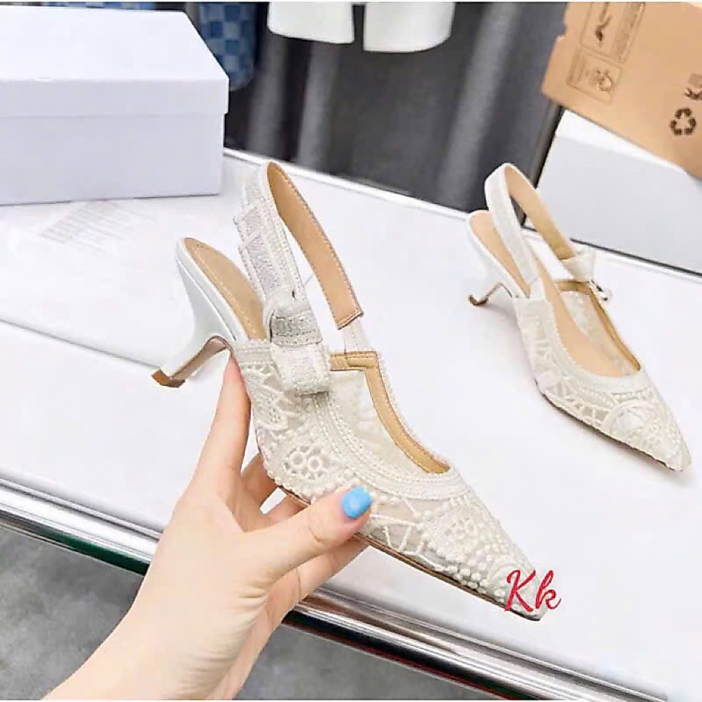 Sandal Ren 5F qccc fullbox (from to khách lùi 1 size ạ )