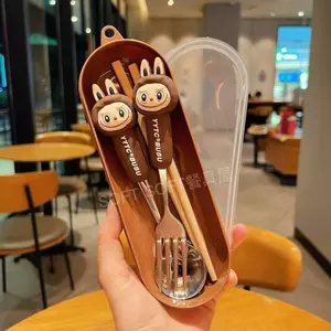 Thìa Dễ Thương Nĩa Inox Bộ Ba Mảnh Hoạt Hình Giá Trị Cao Học Sinh Trẻ Em Bộ Đũa Tiện Lợi Bộ Đồ Ăn 6.18