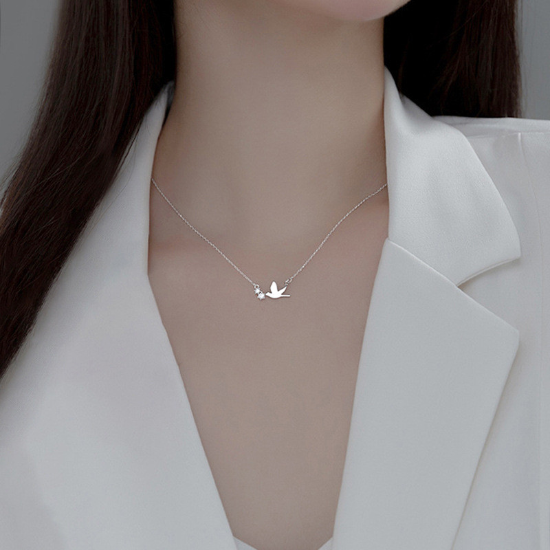 Vòng cổ bồ câu bạc S925 dành cho nữ, đơn giản và thanh lịch với khảm kim cương