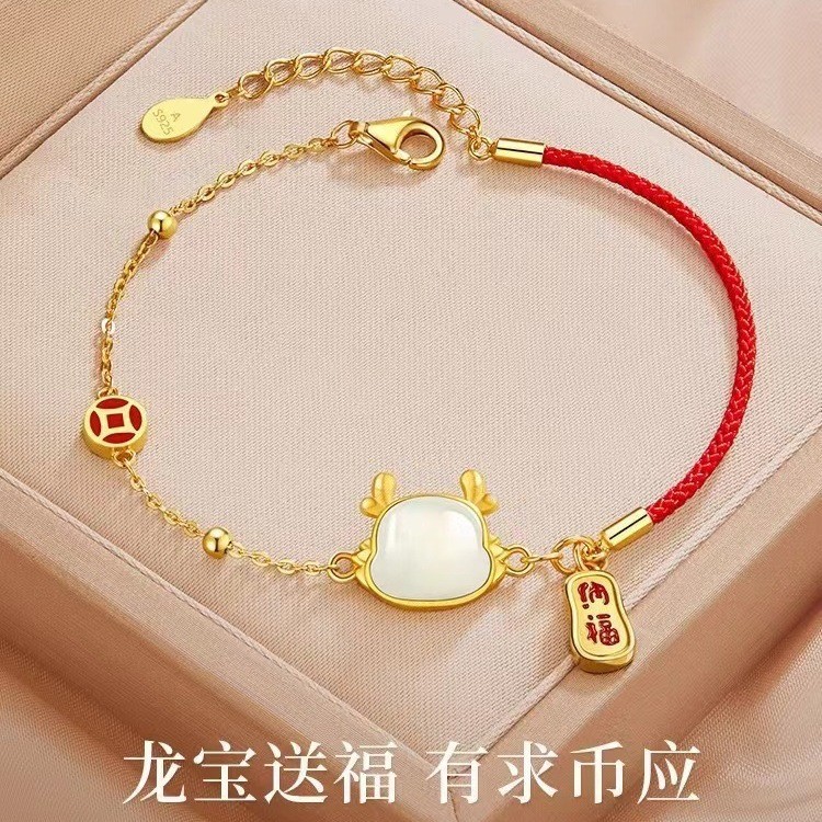 Vòng tay nữ ngọt ngào thời trang sang trọng nhẹ nhàng