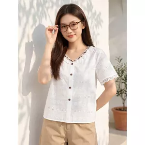 Áo kiểu nữ CARDINA chất liệu thô thêu cổ V tay cộc phối dây trang trí 6AKC27