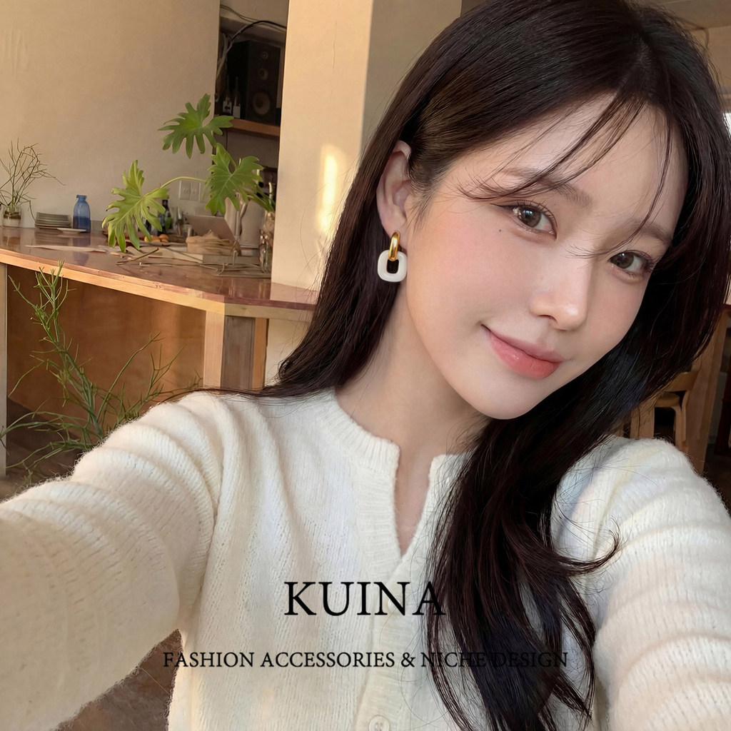 Bông tai sang trọng nhẹ nhàng kiểu Pháp rỗng màu trắng kem