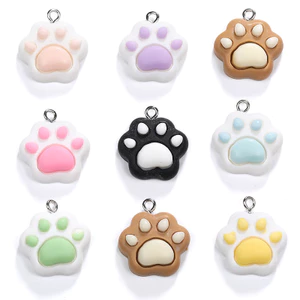 8 Màu 22 * 20mm DIY Nhựa Trang Sức Phụ Kiện Mèo Trầy Xước Chó Paw Gấu Paw Mặt Dây Chuyền 6.18 1PLD