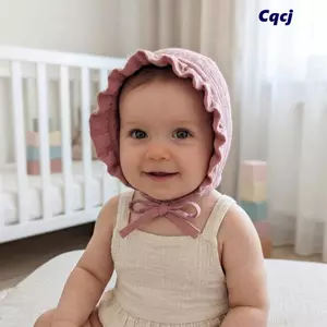 Mũ beanie trẻ sơ sinh CQCJ, Dây đeo cằm Ruffle Muslin Baby Bonnet, Vintage 100% Cotton thoáng khí Gạc mềm mại Mũ bé gái bé trai mùa hè thu