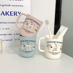 Cốc nước súc miệng hoạt hình có giá trị cao Hộ gia đình Bàn chải đánh răng trẻ em dễ thương Ký túc xá Sinh viên Cặp đôi Đánh răng Gói gia đình 6.24