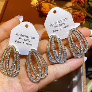 Bông tai Zircon tinh tế thời trang sang trọng T Classy