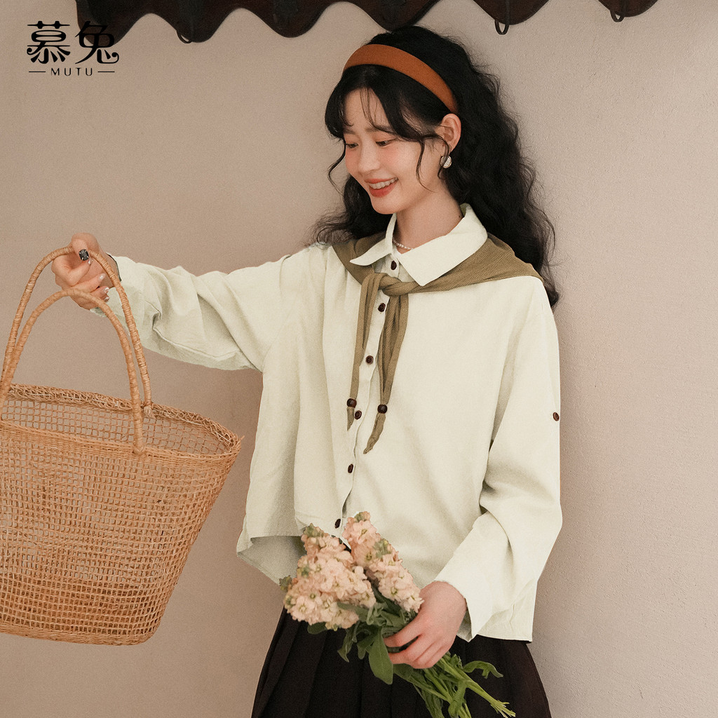 Mutu Retro Phong Cách Hồng Kông Áo Sơ Mi Dài Tay Nữ Mùa Xuân 2026 Phong Cách Mới Thiết Kế Độc Đáo Phù Hợp Với Khăn Choàng Rời Top