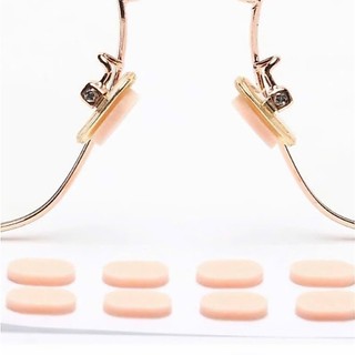 Vỉ 4 Cặp Đệm Mũi Chống Trượt Cho Mặt Kính ,Không Làm Hằn Mũi, Chơi Thể Thao Tiện Lợi