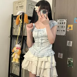 Cổ vuông Xù eo hẹp Slim-fit Slimer Look Short Puff Sleeve Top 2026 Phong cách mới Mùa hè