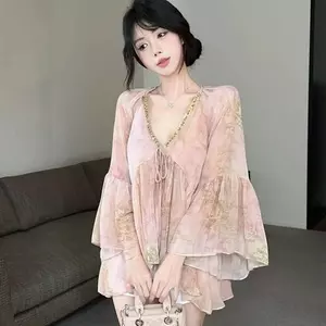 Áo sơ mi voan hoa hồng dành cho nữ mùa hè cổ chữ v cao cấp đính cườm Áo sơ mi tay áo Trumpet đẹp độc đáo
