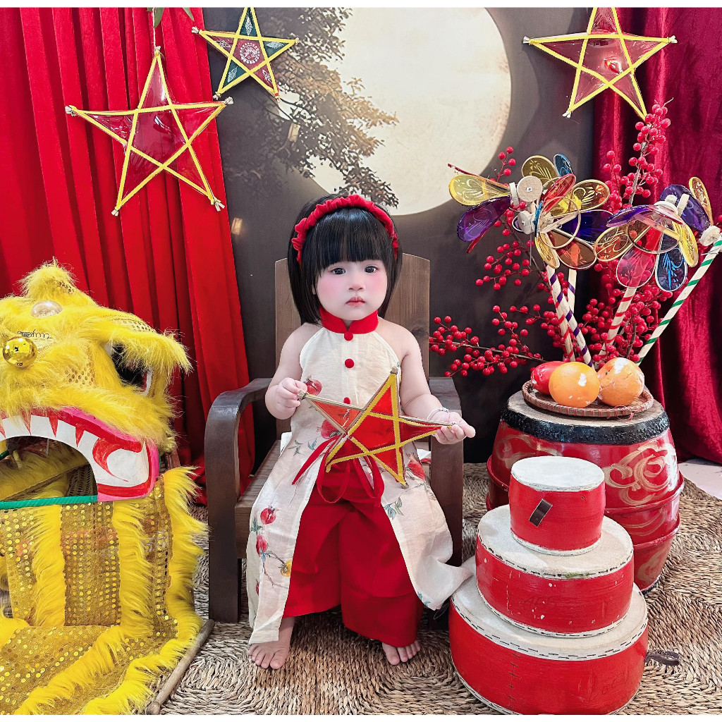 Áo dài yếm cho bé gái UNBEE 1 đến 4 tuổi chất liệu đũi tơ tằm - Áo dài trung thu cho bé gái