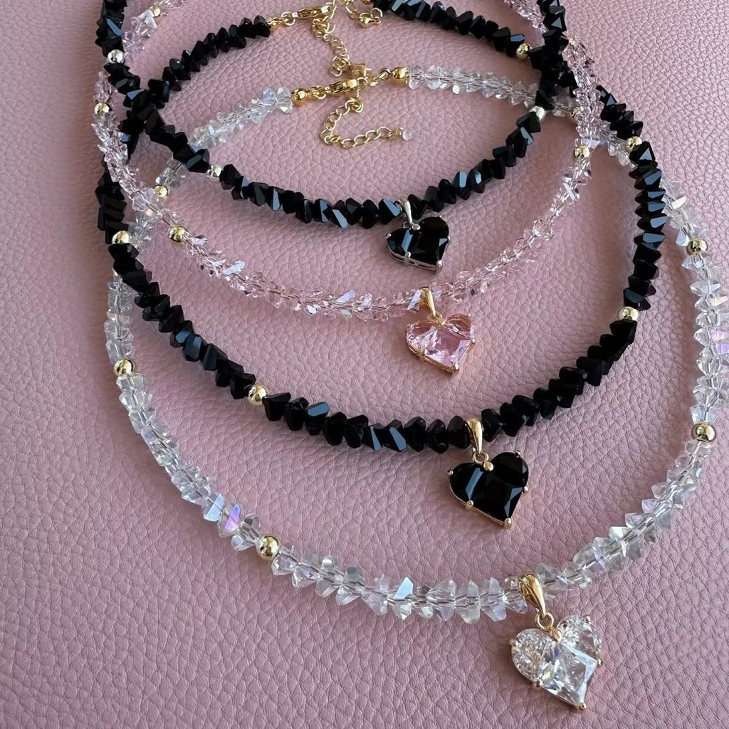 Vòng cổ handmade pha lê zircon với thiết kế đồng hồ kẻ sọc và trái tim ánh sáng sang trọng, dây thép không gỉ