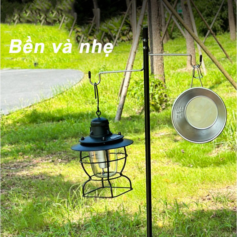 Giá Treo Đèn Camping Gấp Gọn – Chân Treo Đèn Gắn Bàn Hoặc Cắm Đất, 2 Móc Treo Tiện Lợi Khi Dã Ngoại
