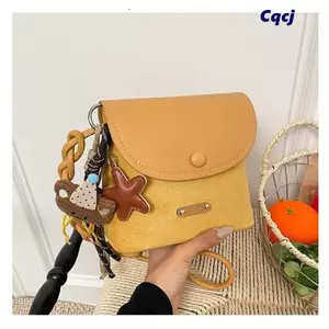 Túi đeo vai đeo chéo CQCJ, sang trọng với mặt dây chuyền Túi da lộn cho nữ, Túi xô cổ điển nhẹ hợp thời trang đi chơi