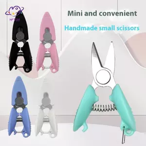 HFTOY Mini Nhà Thơ Kéo Dễ Thương Thủ Công Kéo Ren Tông Đơ Di Động Thép Không Gỉ An Toàn Kéo Quần Áo Máy Cắt Vá ~