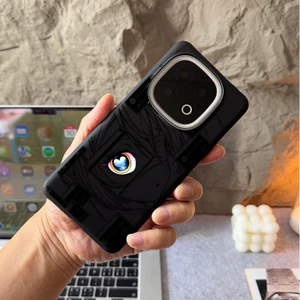 Ốp điện thoại cứng mờ siêu nhỏ "Miku" cho IQOO 15 Ultra 15R / 13 / 12 NEO 11 / Neo 10 Z10 Z11 Turbo Z9 / Z9X Z8X Z7i NEO 9 Bọc nửa Vỏ IQOO chống sốc