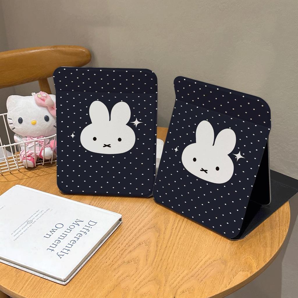 Gương gấp mini họa tiết thỏ Miffy nền đen chấm trắng gương mini