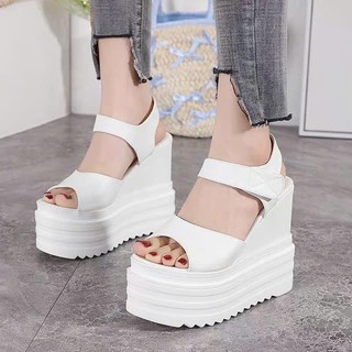 GIÀY SANDAL ĐẾ XUỒNG QUAI BẢNG 12P XXV TT VV IINNBB NN TT00